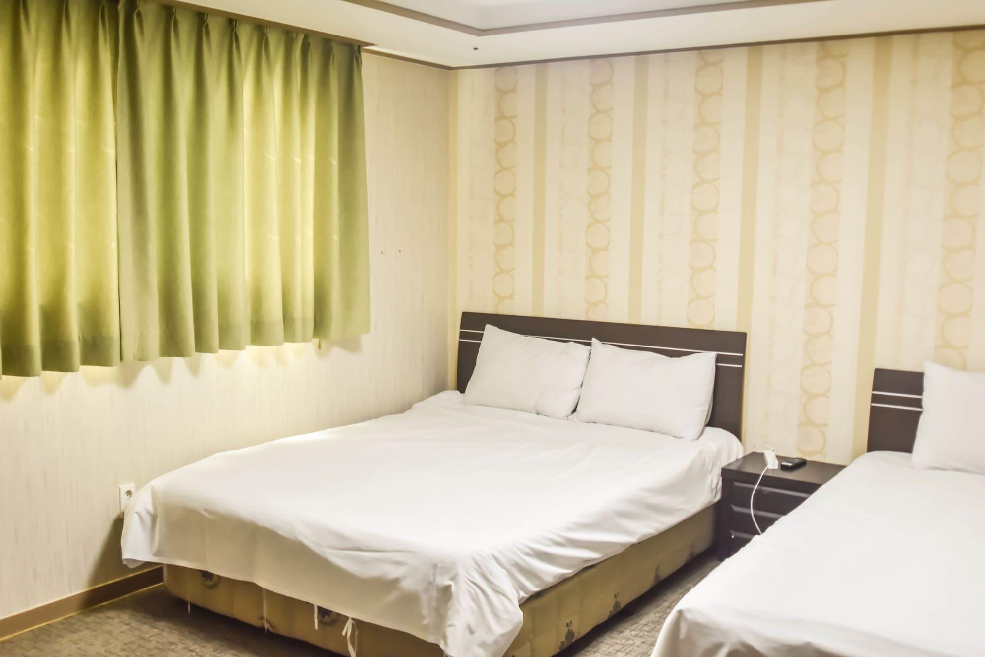 Olle Tourist Hotel Jeju Exterior photo